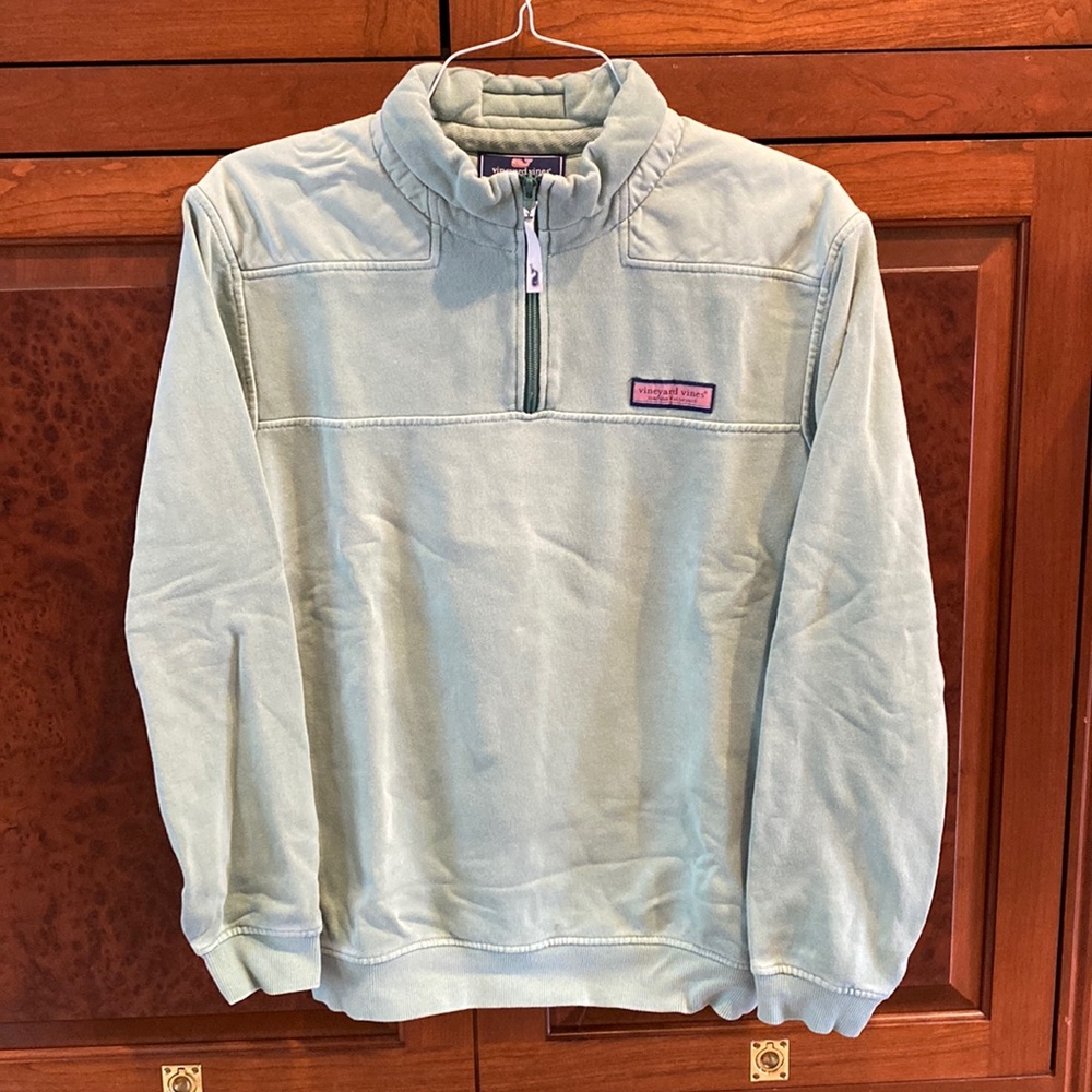 Vineyard Vines Men’s S green shepshirt 1/4 zip, worn few times, great condition